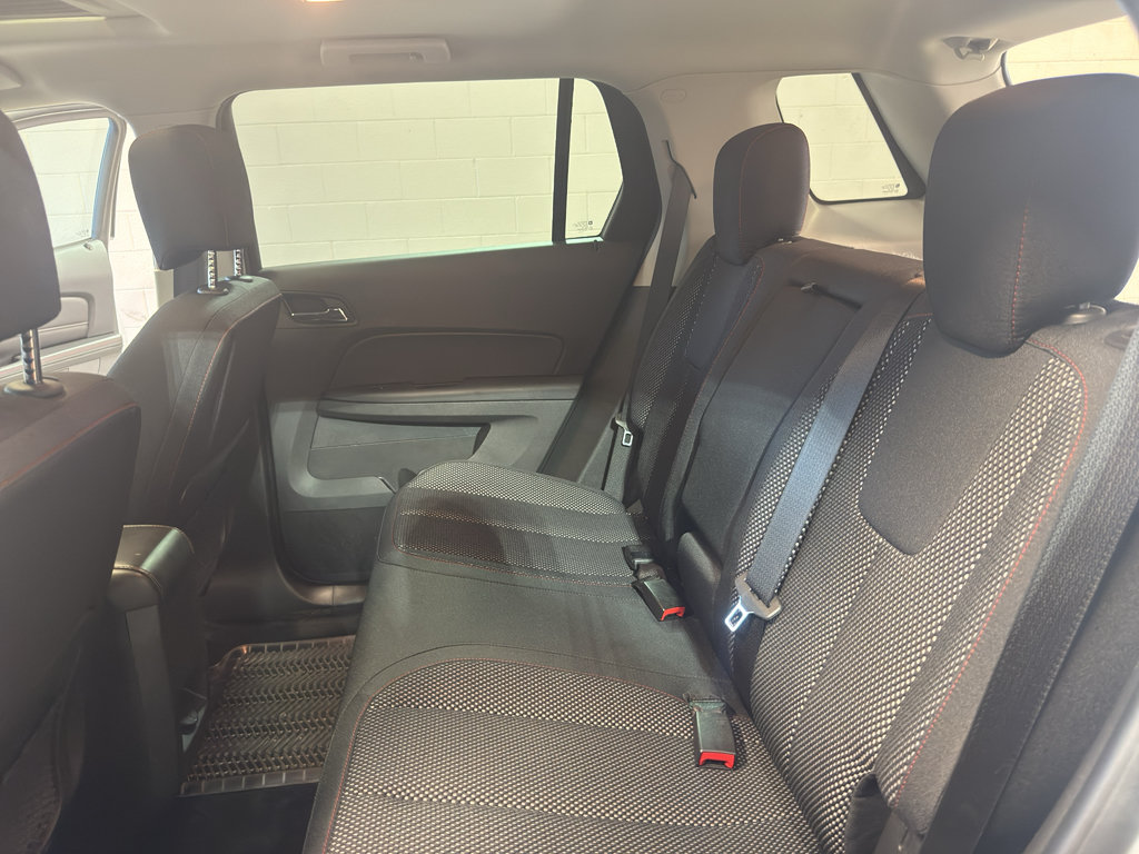 Used 2015 GMC Terrain SLE w/ Chrome Edition AWD/4WD image 29