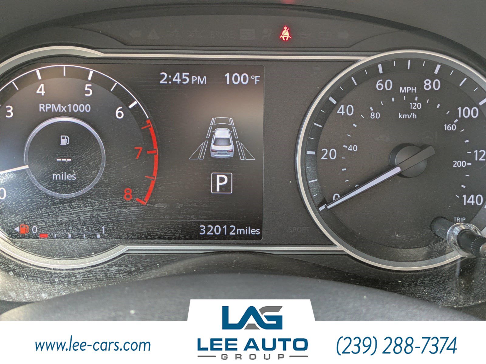 Used 2021 Nissan Versa SR FWD image 21