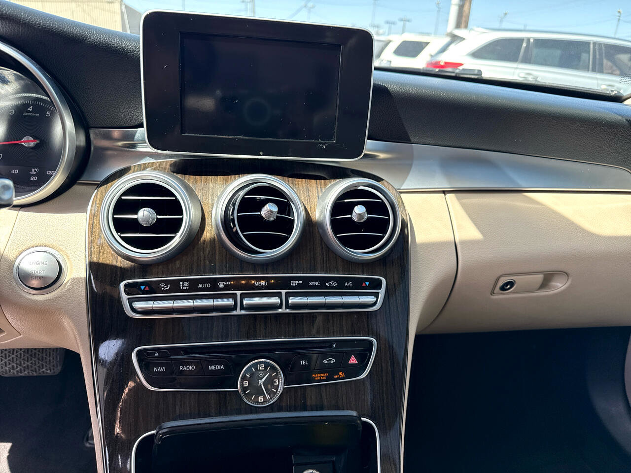 Used 2015 Mercedes-Benz C 300 4MATIC Sedan image 18