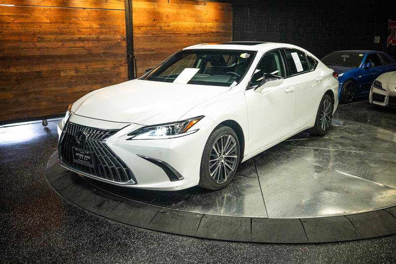 Used 2022 Lexus ES 250 w/ Premium Package AWD/4WD image 2