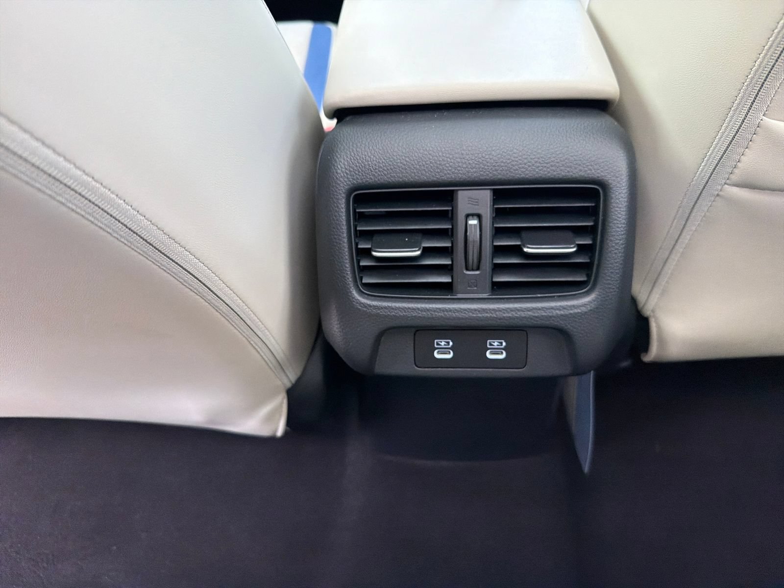 Used 2025 Acura ADX A-Spec AWD/4WD image 37