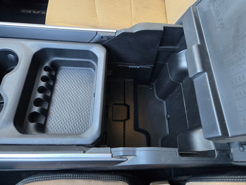 Used 2019 RAM 3500 Big Horn AWD/4WD image 37