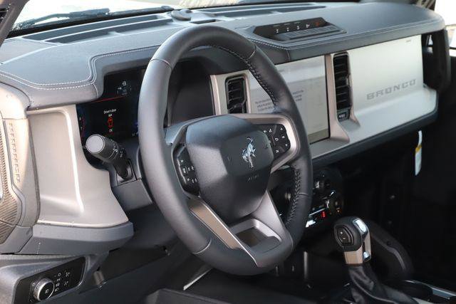 New 2026 Ford Bronco Outer Banks w/ Sasquatch Package image 14
