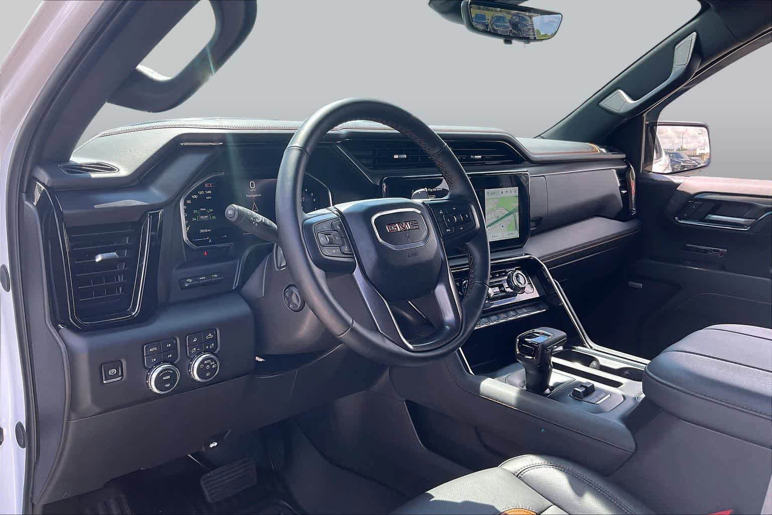 Used 2026 GMC Sierra 1500 AT4 w/ AT4 Premium Package AWD/4WD image 19