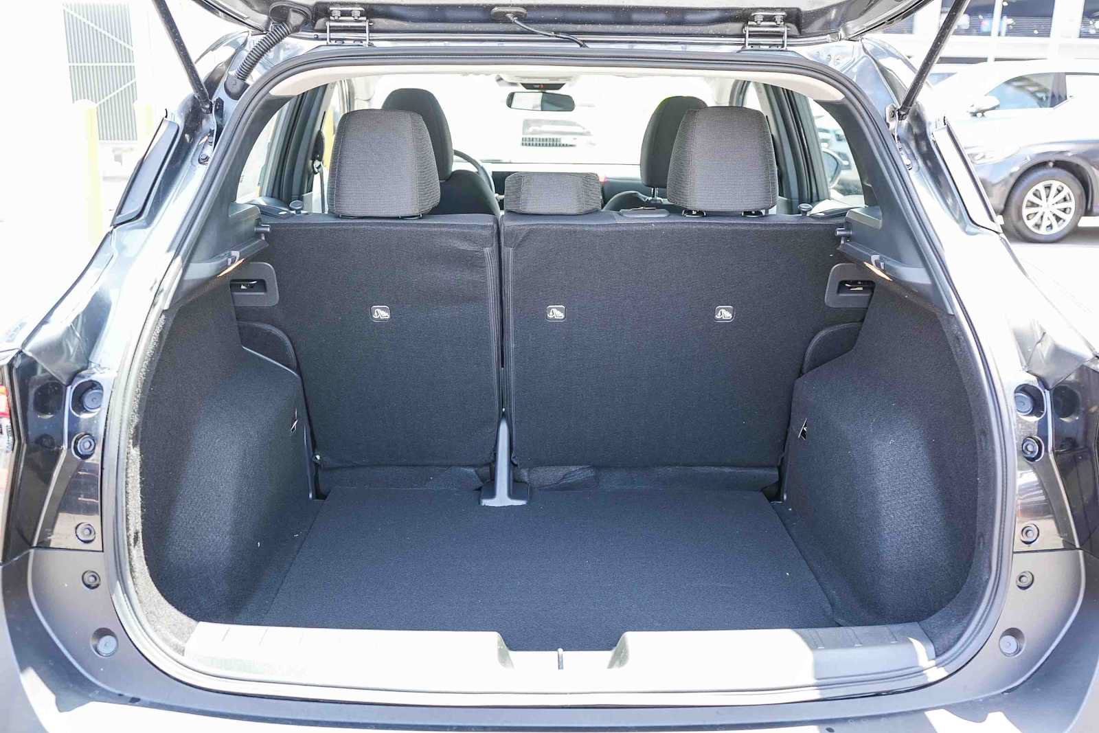 New 2026 Nissan Kicks S FWD image 13