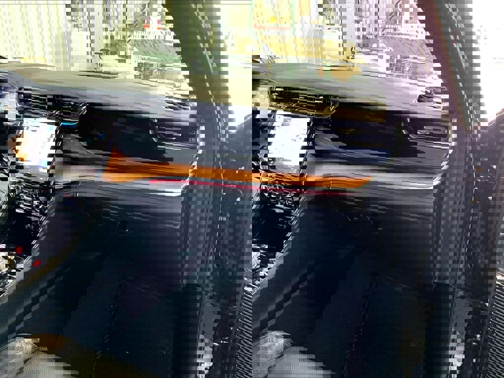 Used 2023 Jeep Grand Cherokee Summit image 13