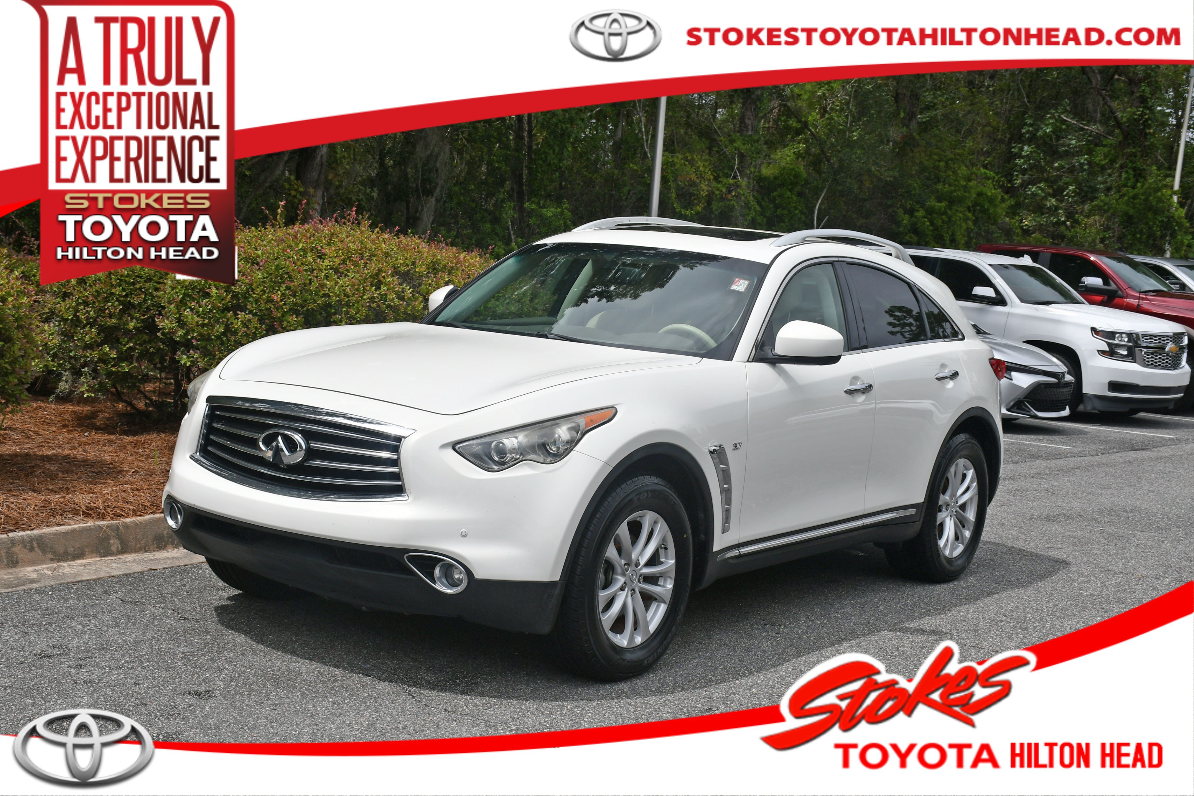 Used 2015 INFINITI QX70 AWD w/ Premium Package image 1