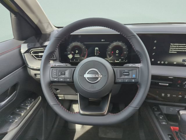 New 2026 Nissan Kicks SR w/ SR Premium Package FWD image 18