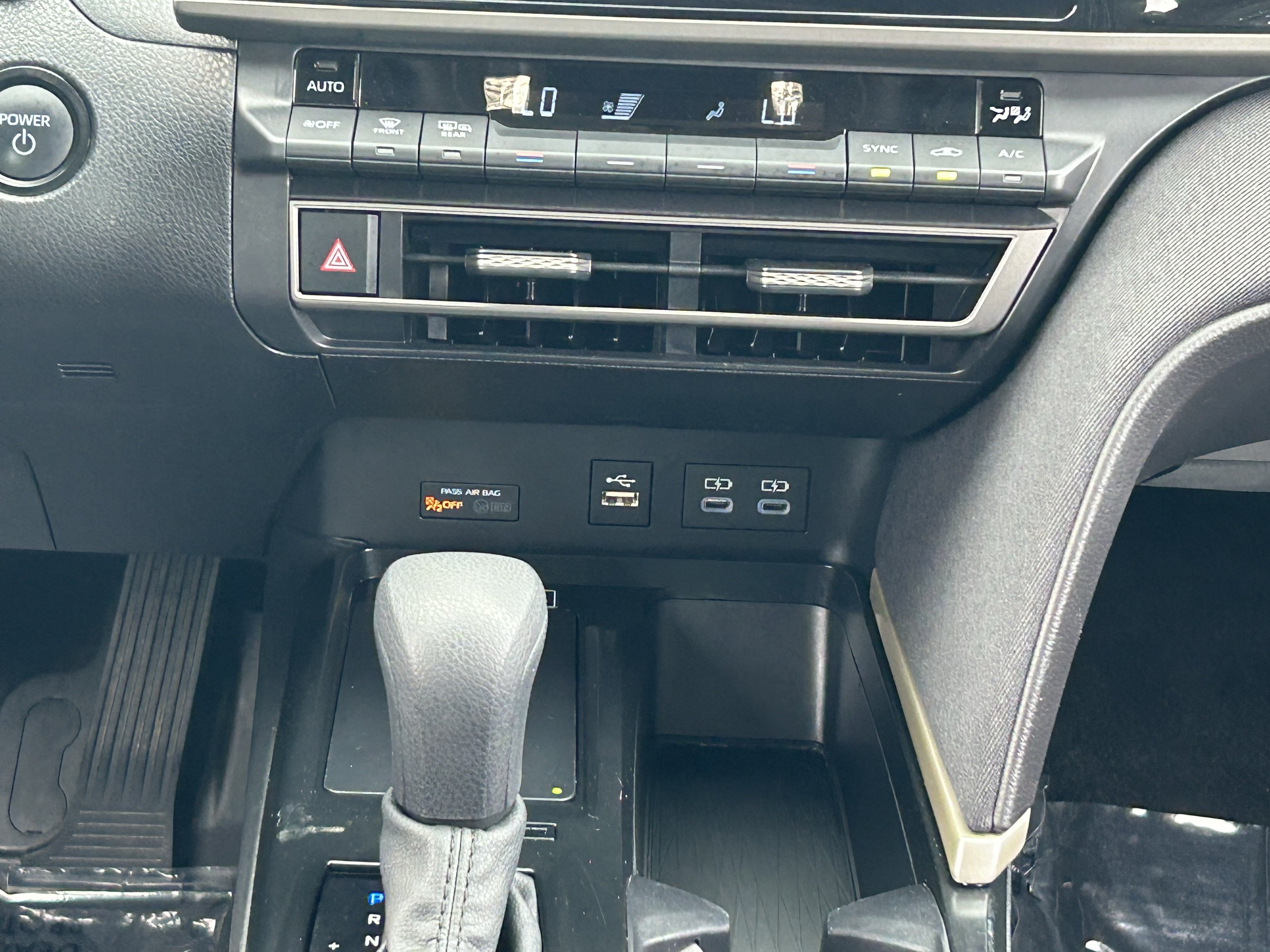 Used 2025 Toyota Camry LE FWD image 20