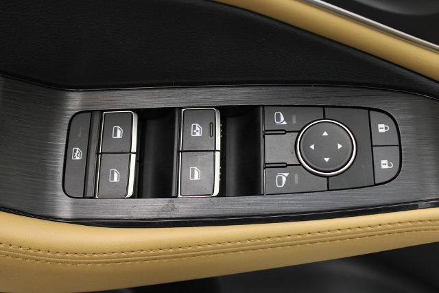 Certified 2021 Nissan Rogue Platinum FWD image 18