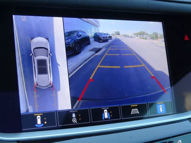 Used 2025 Cadillac XT5 Premium Luxury w/ Technology Package FWD image 33