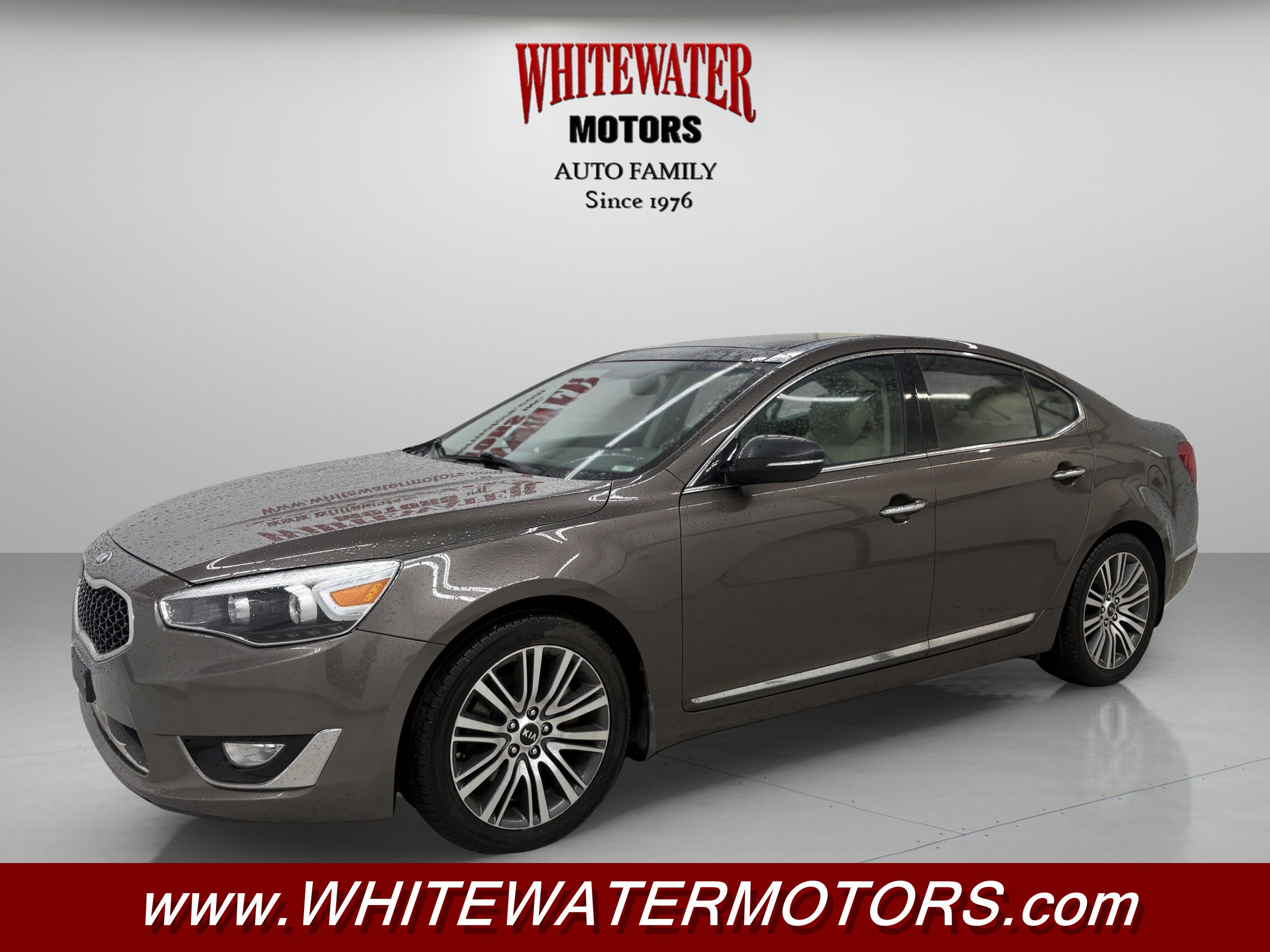 Used 2014 Kia Cadenza Premium w/ Luxury Package FWD image 1