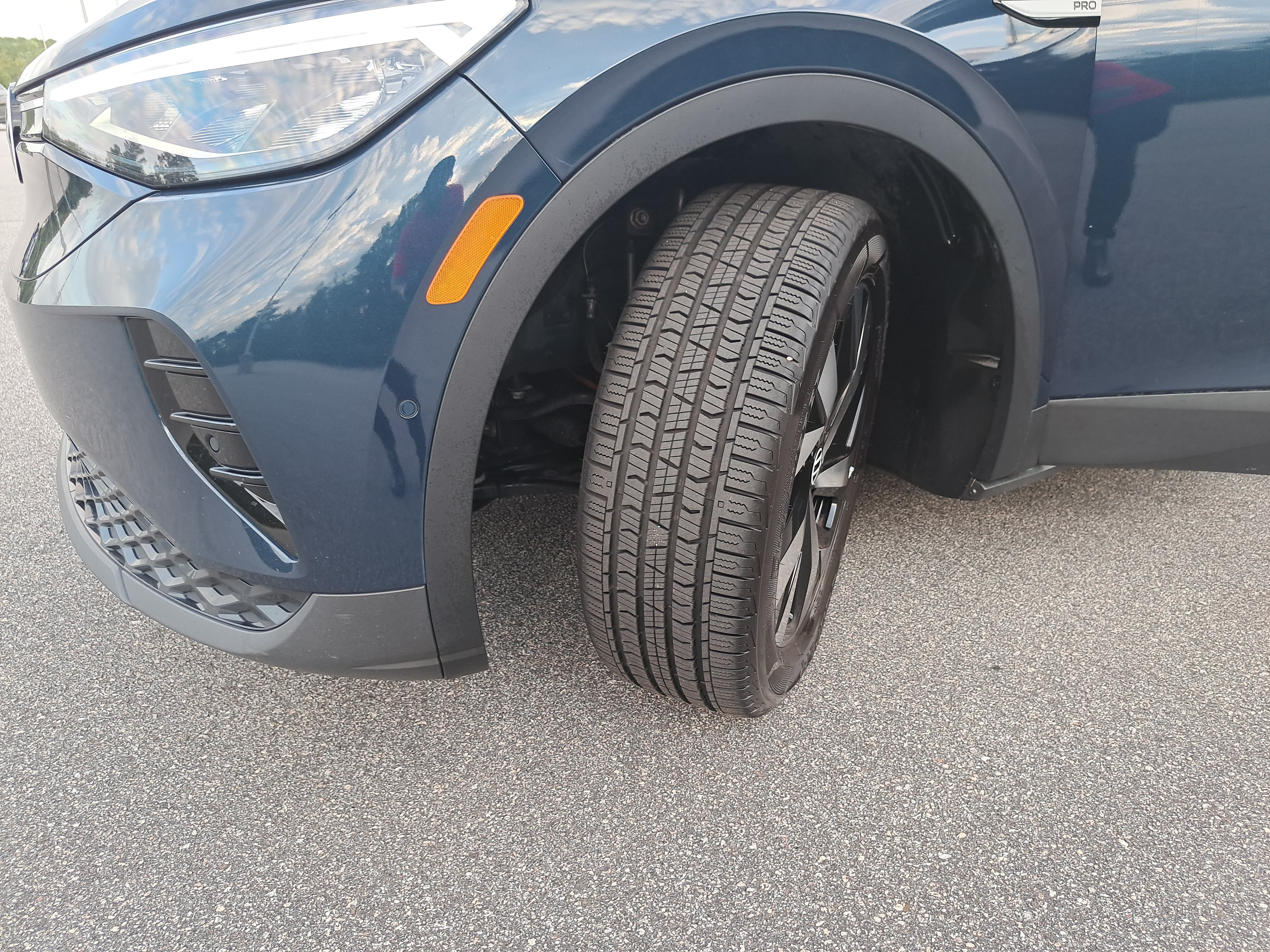 Certified 2023 Volkswagen ID.4 Pro RWD image 32