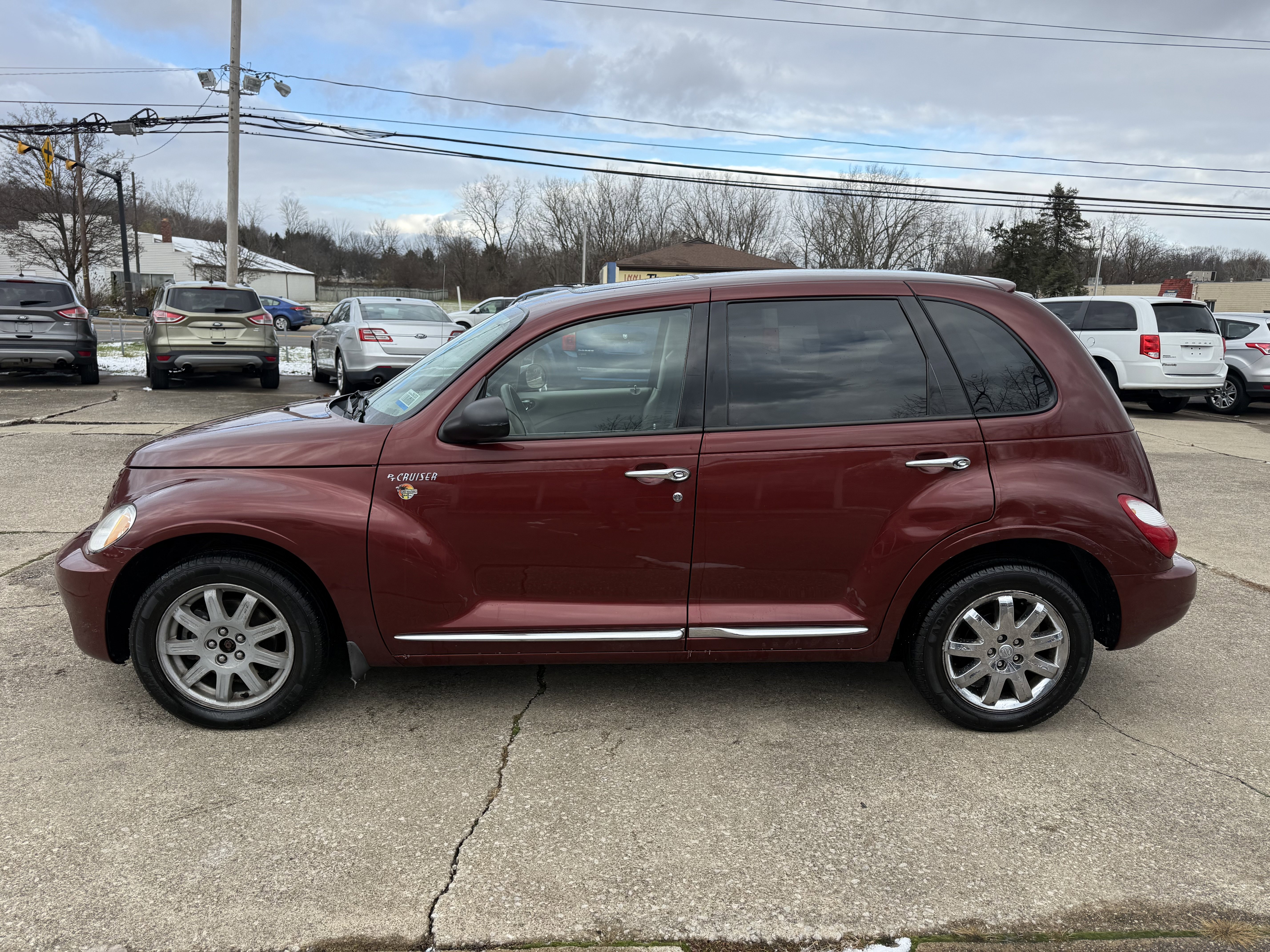 Used 2008 Chrysler PT Cruiser FWD image 5