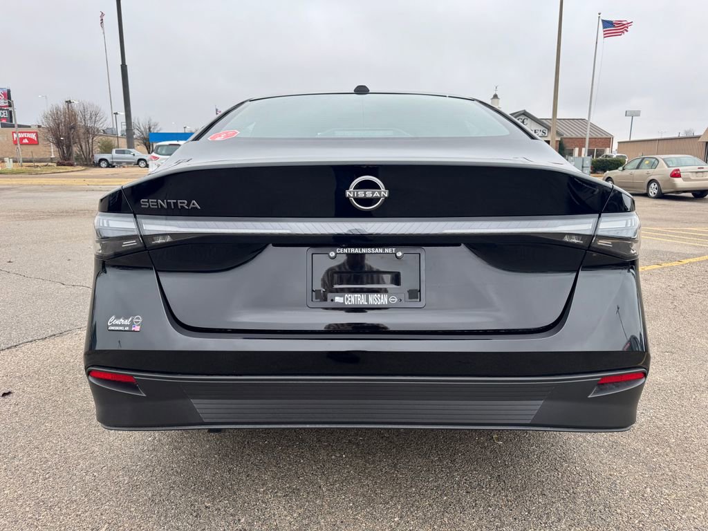 New 2026 Nissan Sentra SV w/ SV Convenience Package FWD image 5