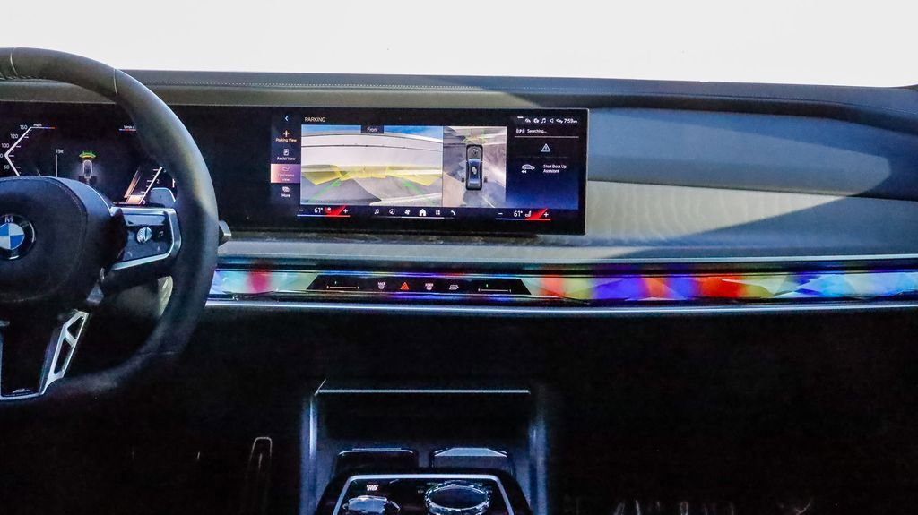 Used 2025 BMW 740i 740i w/ Premium Package image 11