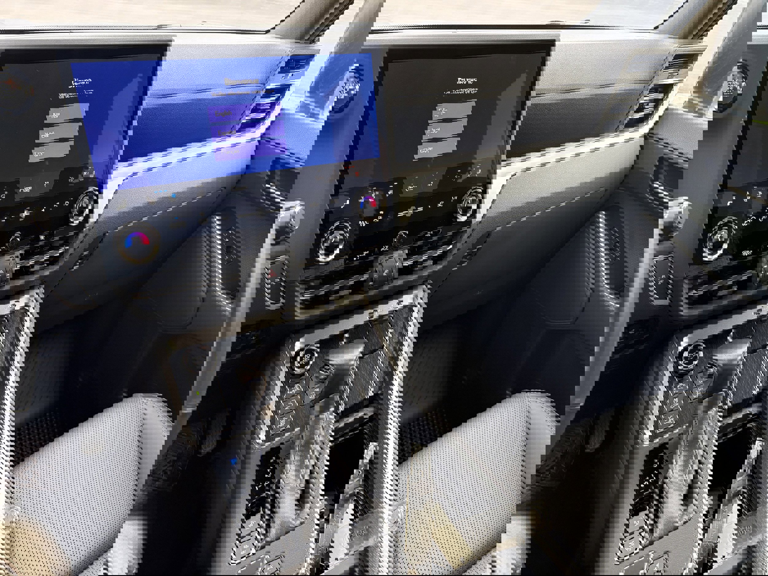 Used 2024 Lexus GX 550 image 9