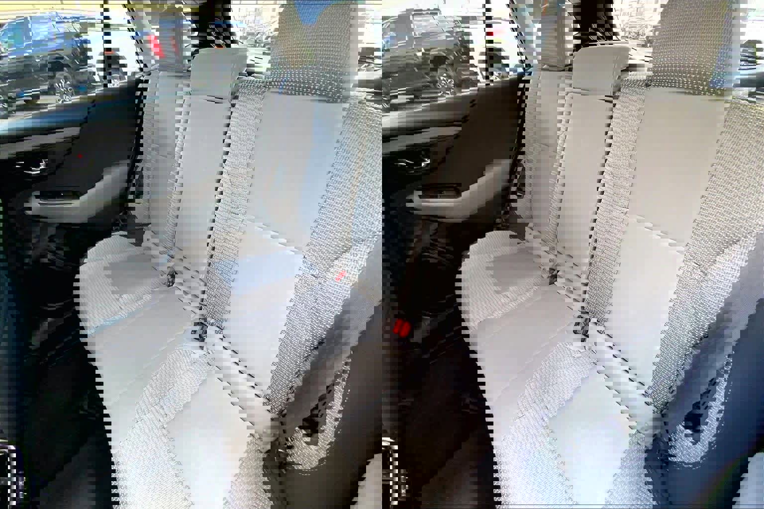 Used 2022 Subaru Outback Premium image 30