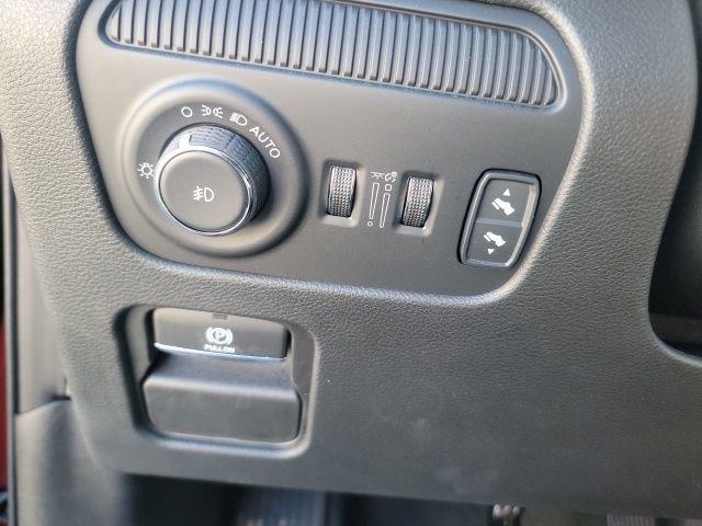 New 2024 Jeep Wagoneer L Series II w/ Convenience Group I image 15