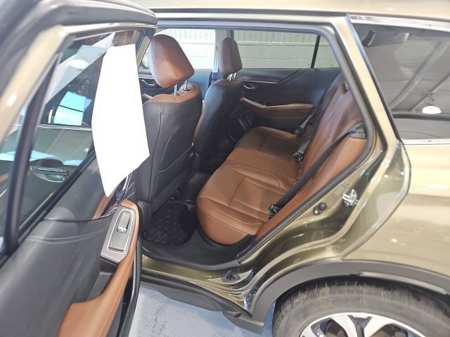 Used 2022 Subaru Outback Touring XT AWD/4WD image 12