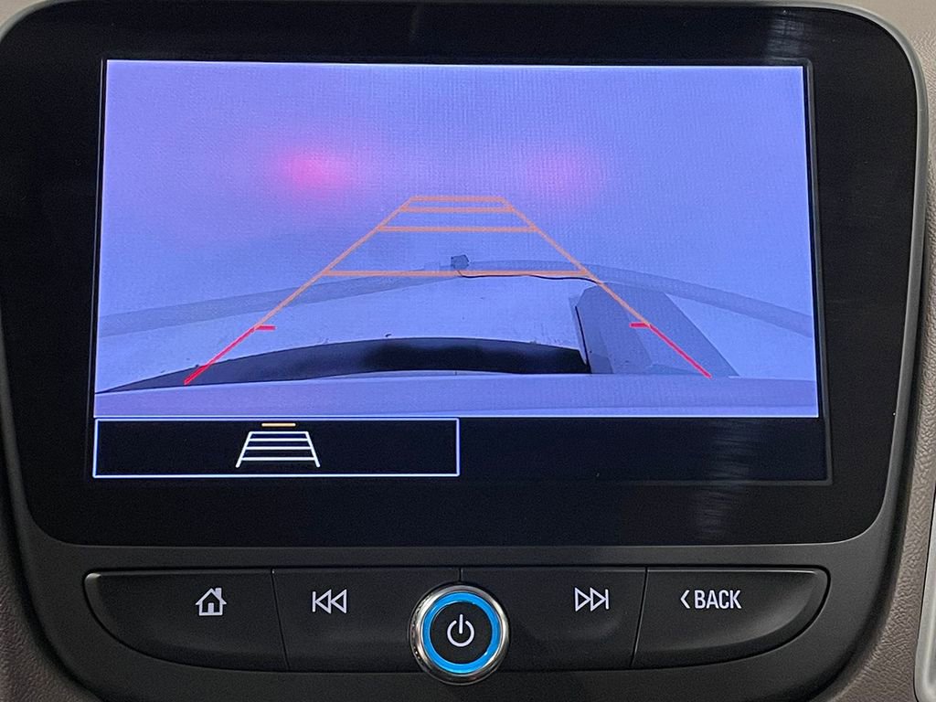 Used 2024 Chevrolet Malibu LS w/ Driver Confidence Package image 4