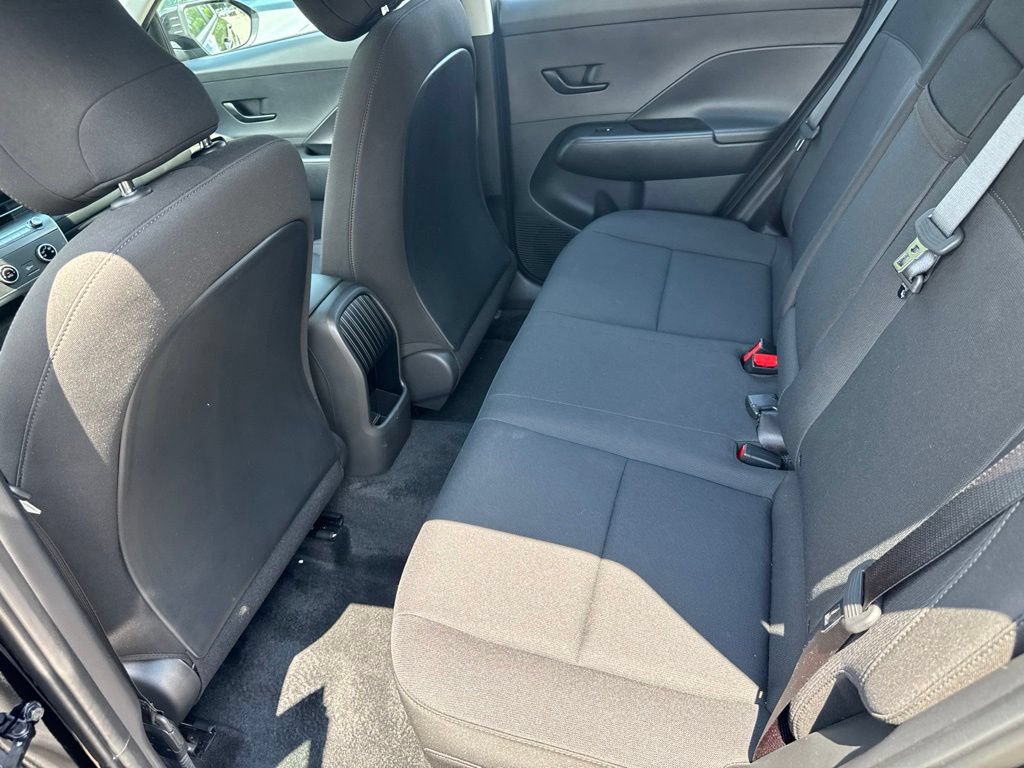 Certified 2025 Hyundai Kona SE AWD/4WD image 13