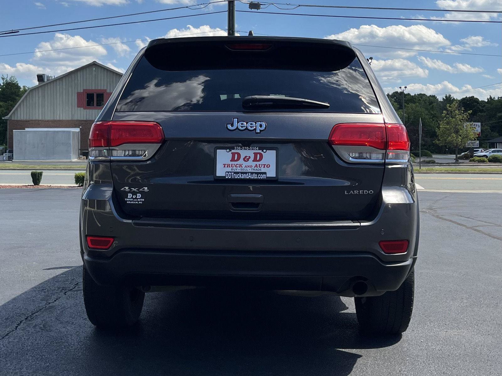 Used 2019 Jeep Grand Cherokee Laredo w/ Laredo X Package AWD/4WD image 20