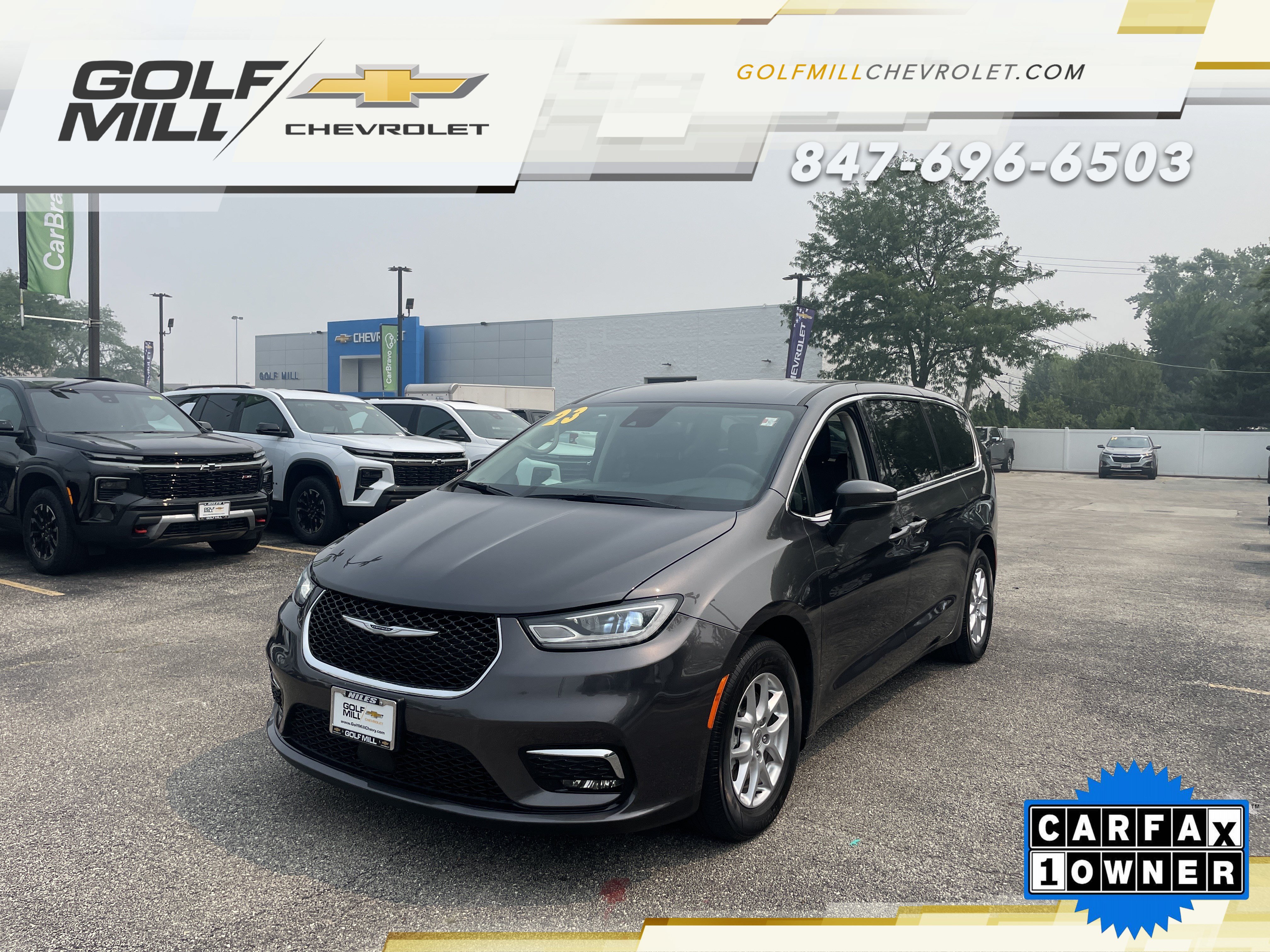 Used 2023 Chrysler Pacifica Touring-L