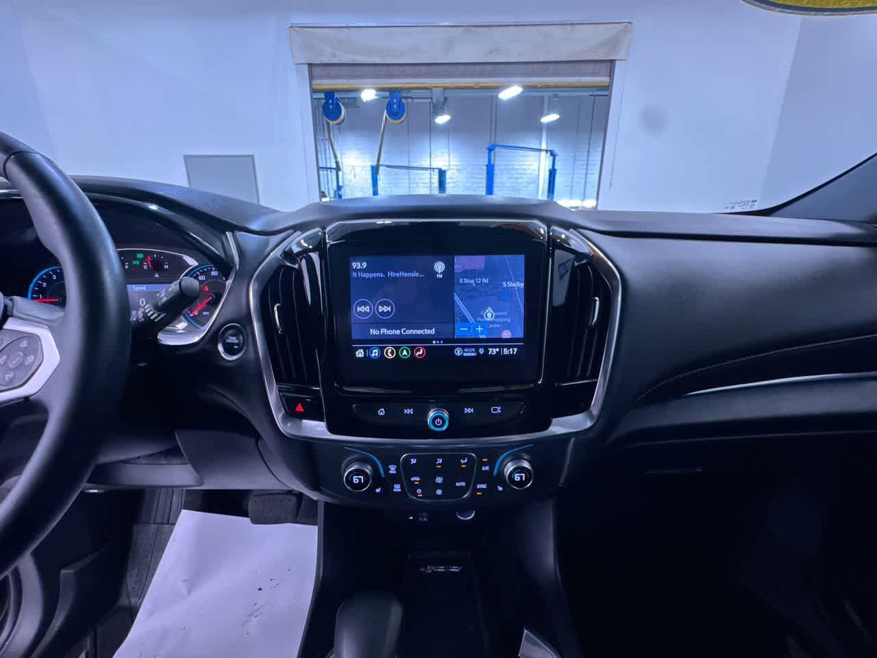 Used 2023 Chevrolet Traverse RS w/ LPO, Floor Liner Package FWD image 23