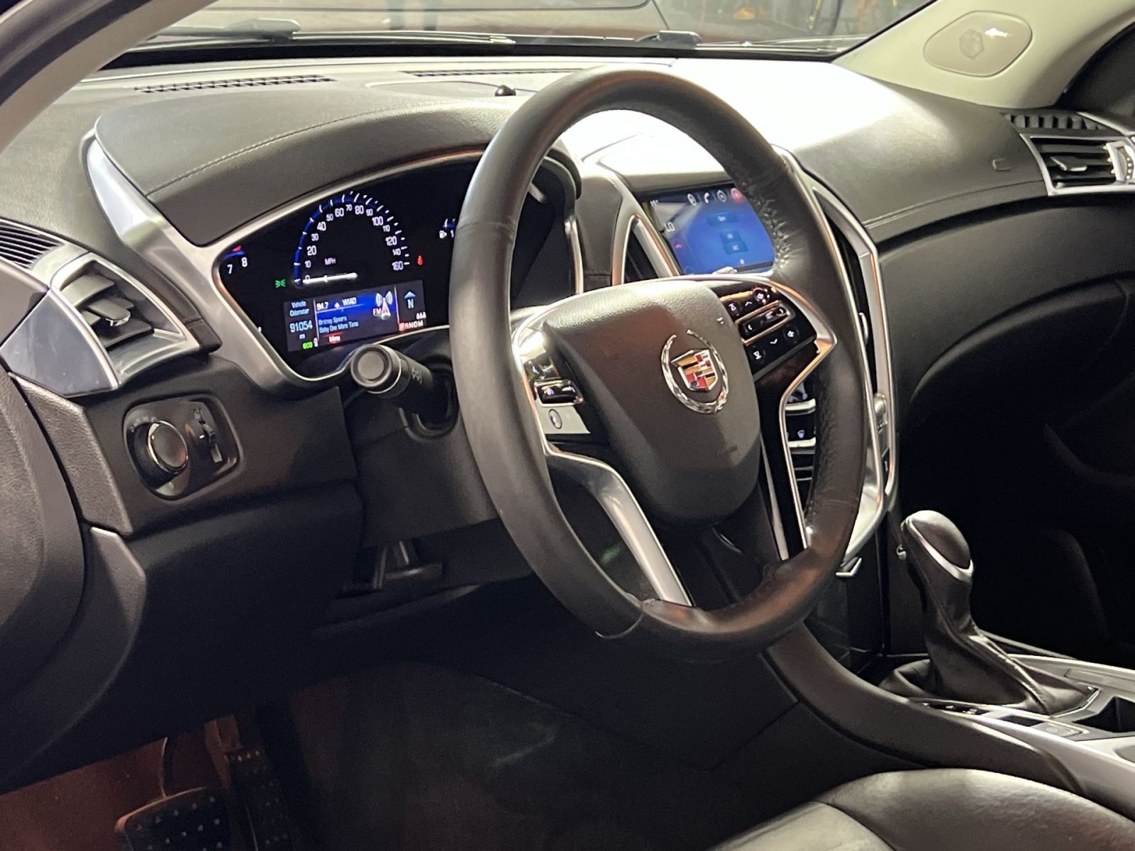 Used 2015 Cadillac SRX FWD image 17