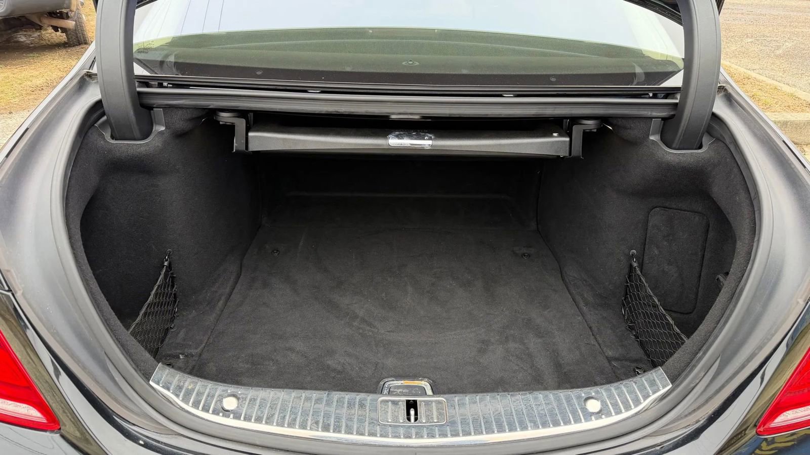 Used 2015 Mercedes-Benz S 550 4MATIC Sedan image 12