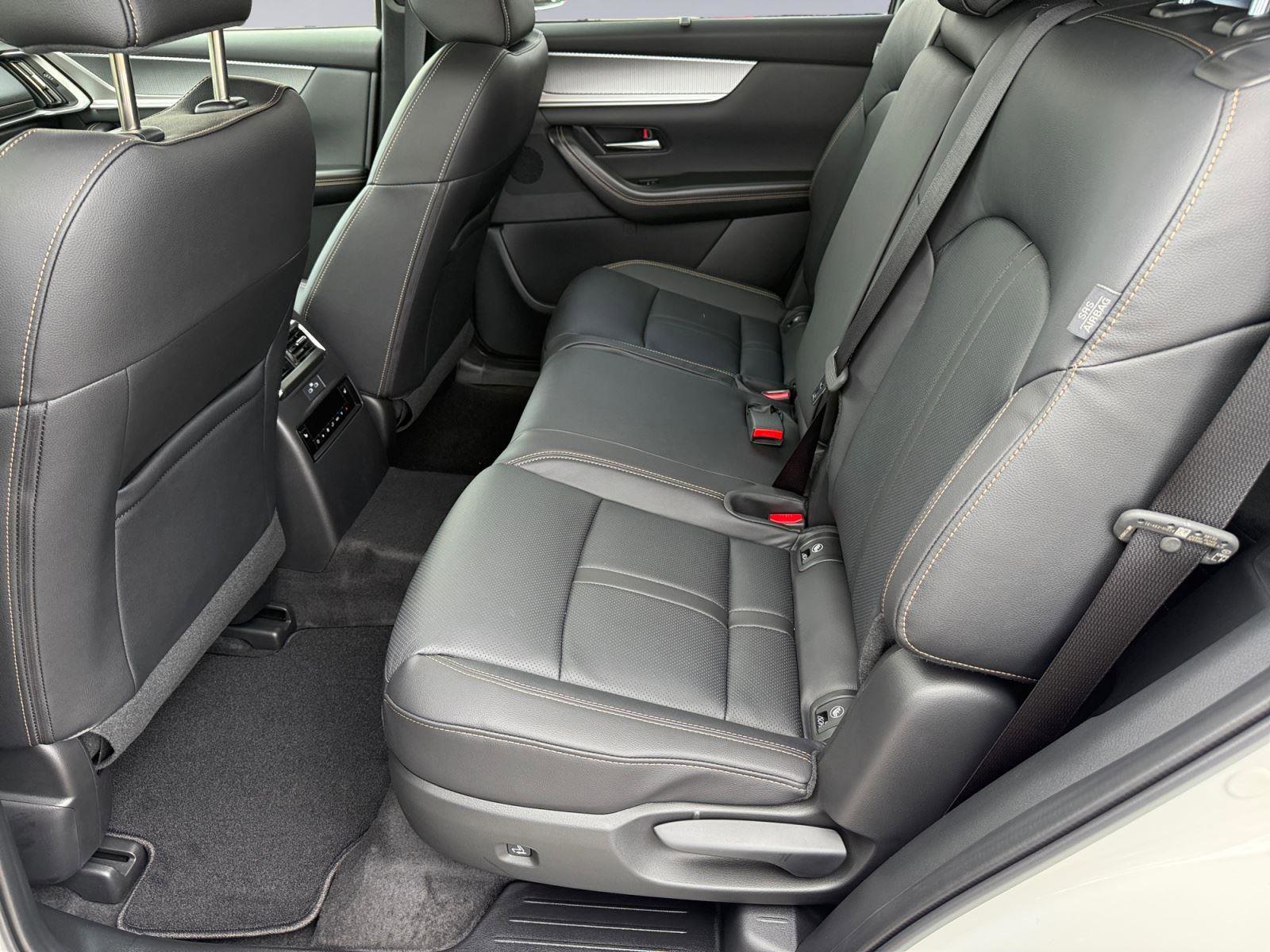 New 2026 MAZDA CX-90 3.3 Turbo w/ Premium Sport Pkg image 11