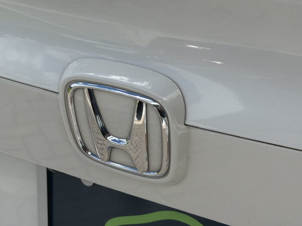 Used 2022 Honda Insight Touring image 12