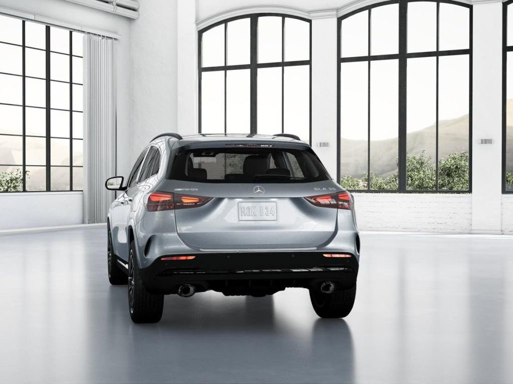 New 2026 Mercedes-Benz GLA 35 AMG 4MATIC image 26