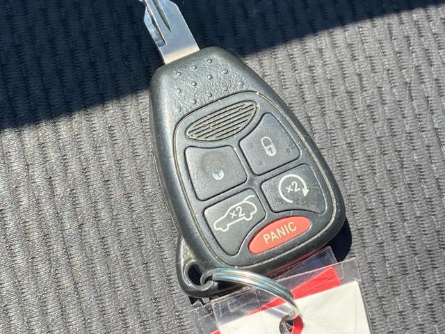 Used 2014 Chrysler 200 Touring w/ 200 S Group FWD image 13