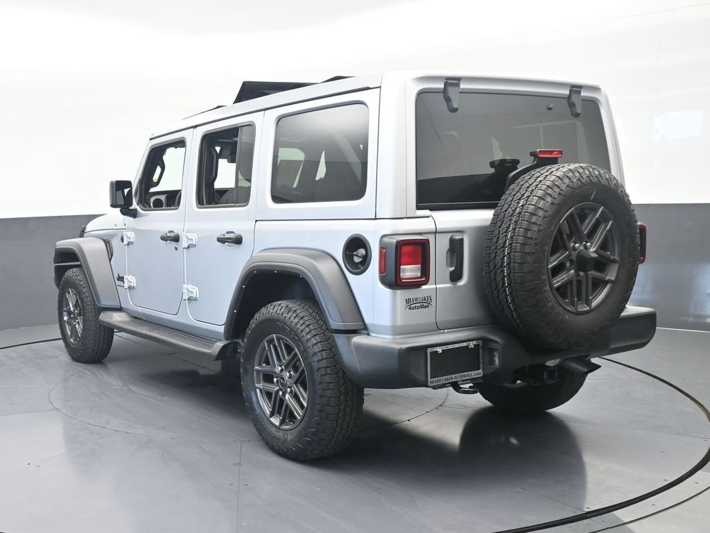 Used 2024 Jeep Wrangler Sport S AWD/4WD image 4