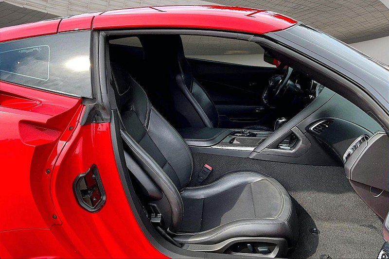Used 2019 Chevrolet Corvette Grand Sport RWD image 6