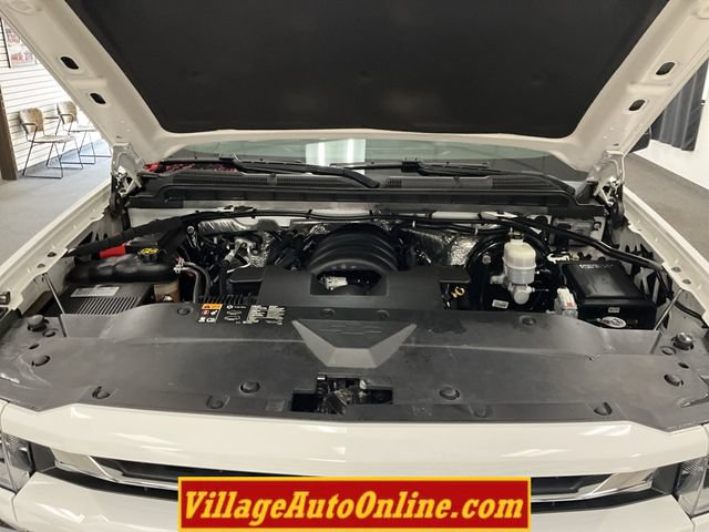 Used 2016 Chevrolet Silverado 1500 LTZ Z71 w/ LTZ Plus Package AWD/4WD image 42