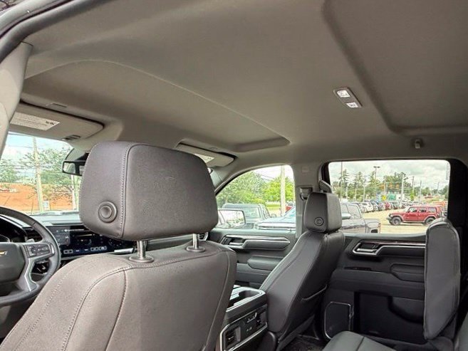 Used 2026 Chevrolet Silverado 1500 LTZ AWD/4WD image 25