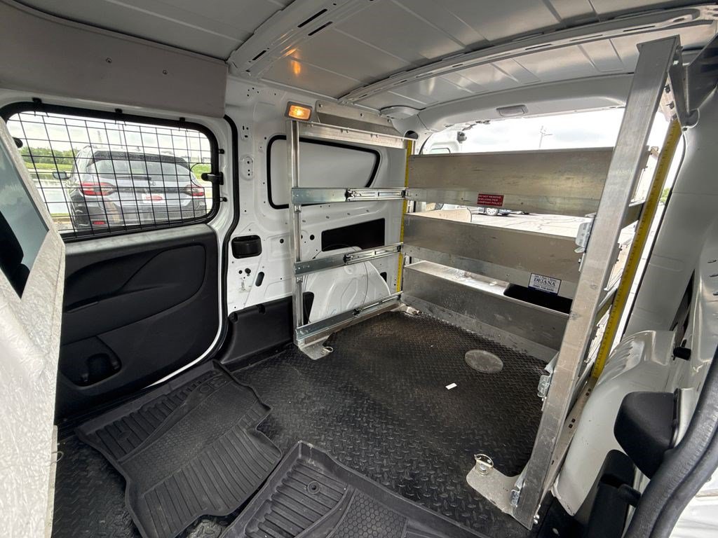 Used 2019 RAM ProMaster City Tradesman SLT FWD image 21