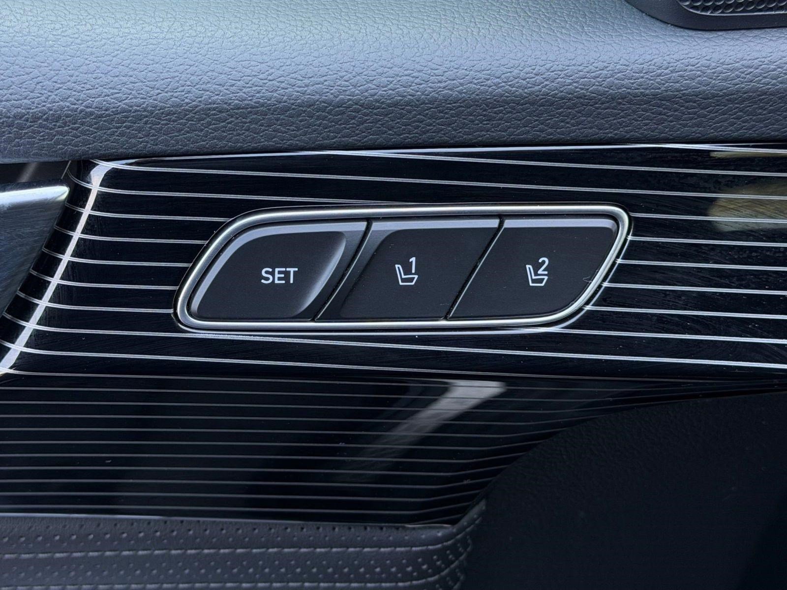 Used 2024 Hyundai Palisade Calligraphy image 24