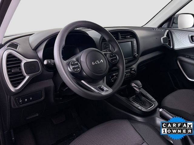 Used 2024 Kia Soul LX image 9