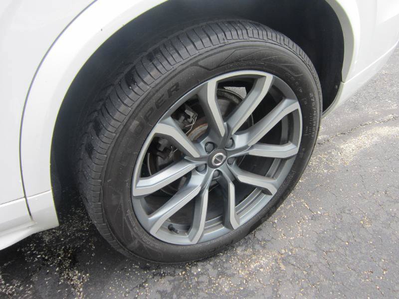Used 2019 Volvo XC90 T6 Momentum w/ Protection Package Premier AWD/4WD image 28