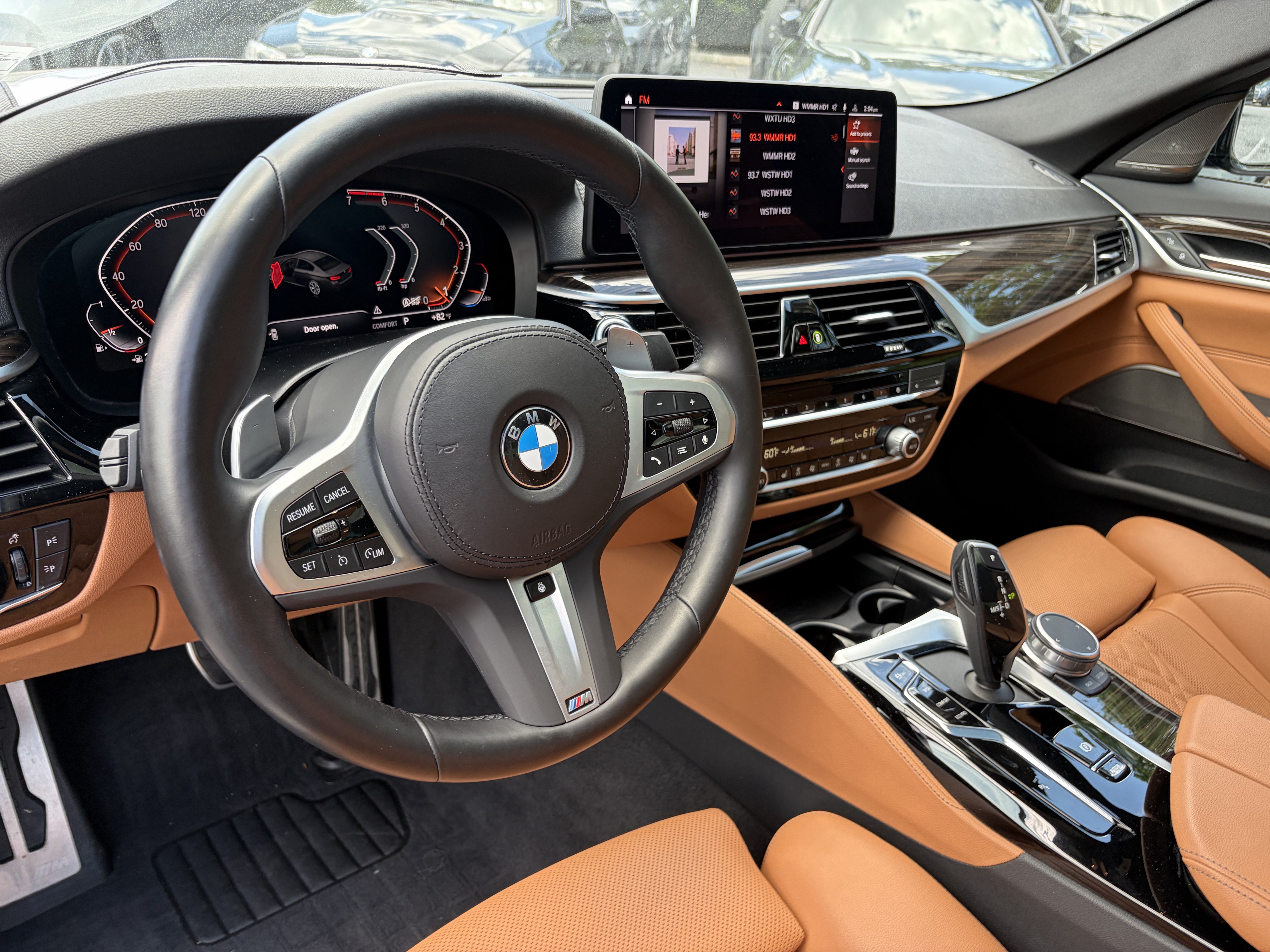 Certified 2023 BMW 530i xDrive w/ M Sport Package AWD/4WD image 12