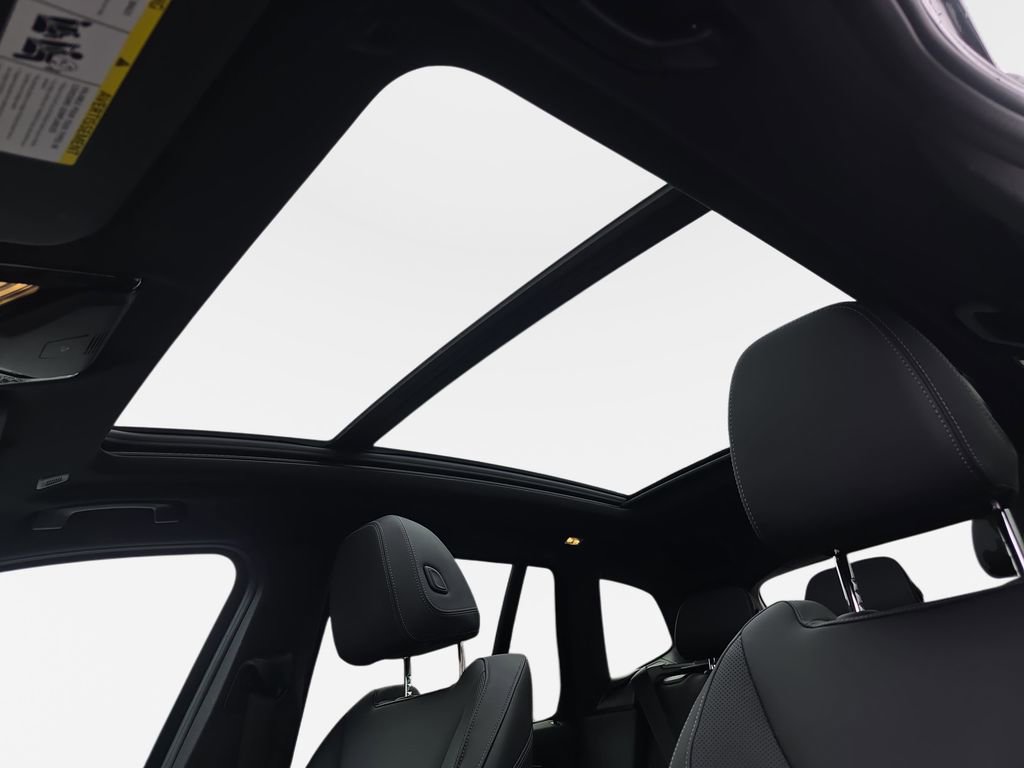 Used 2024 BMW X3 xDrive30i w/ Premium Package image 34