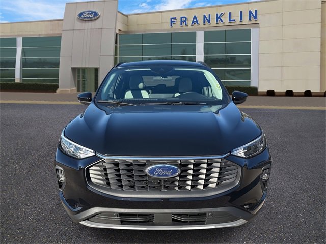 New 2026 Ford Escape SE image 2