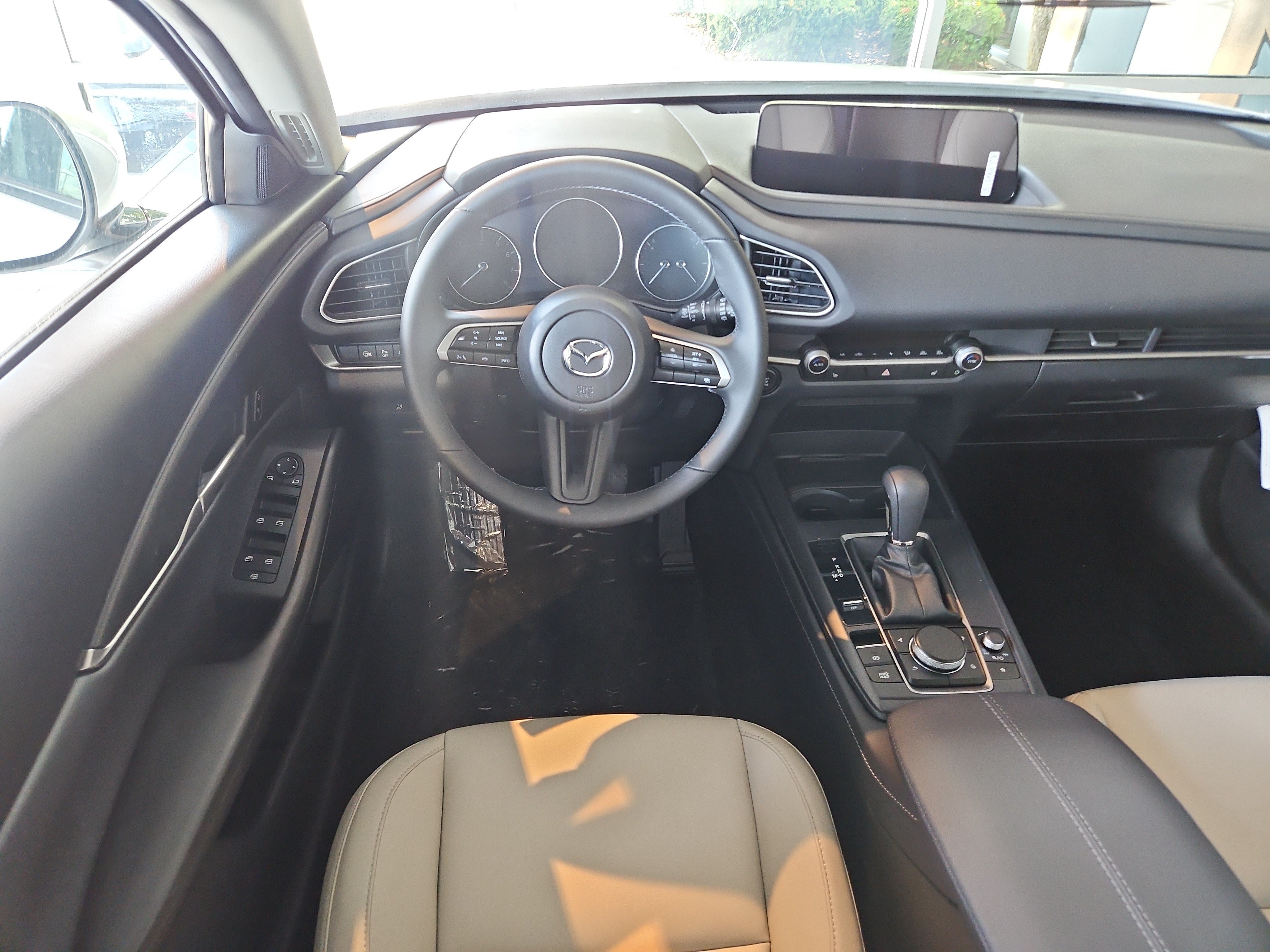 Used 2025 MAZDA CX-30 2.5 Turbo w/ Premium Plus Pkg AWD/4WD image 13