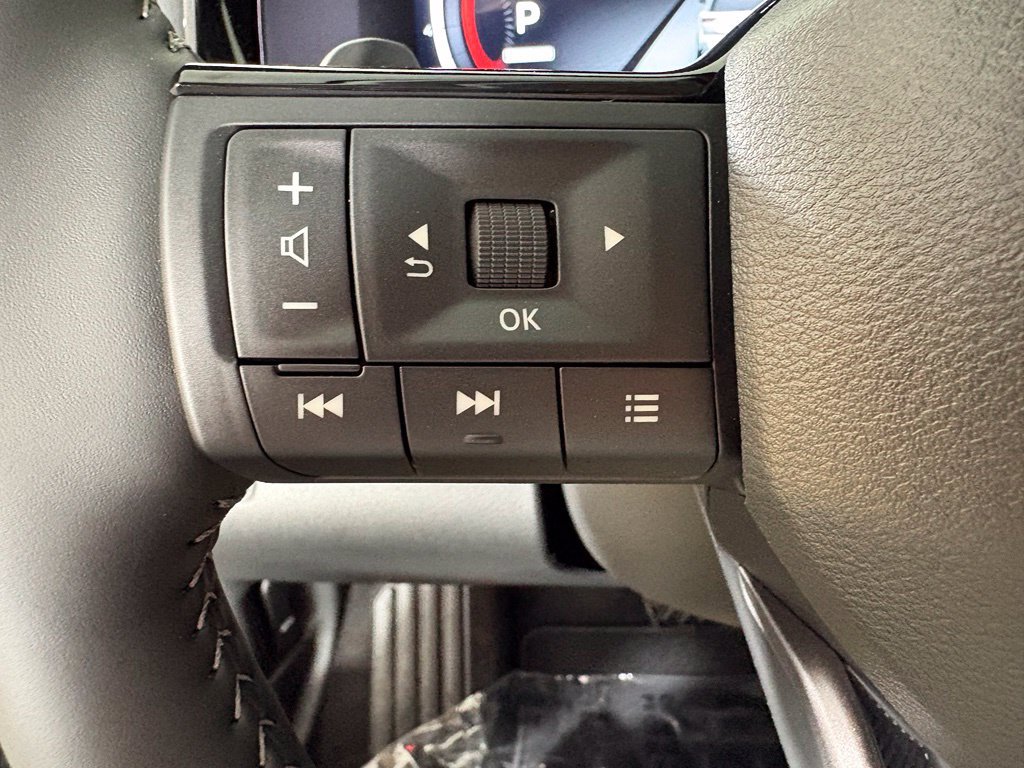 New 2026 Nissan Pathfinder SL FWD image 25