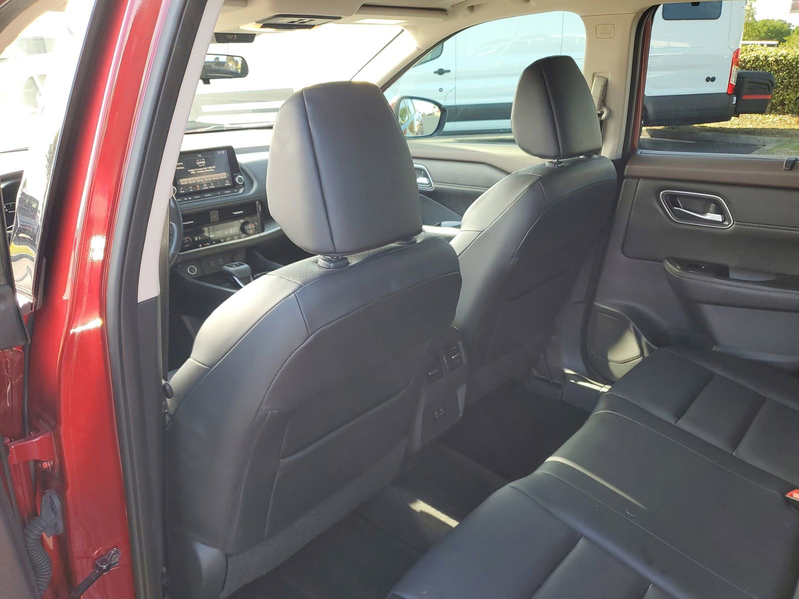 Used 2021 Nissan Rogue SV w/ Premium Package FWD image 10