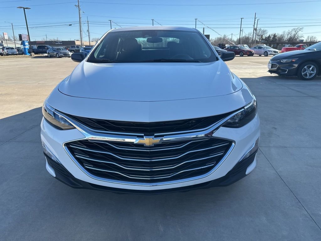 Used 2025 Chevrolet Malibu LS image 24